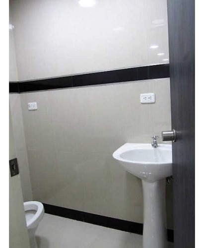 Se Vende Edificio 1799m2 Las Mercedes 6419