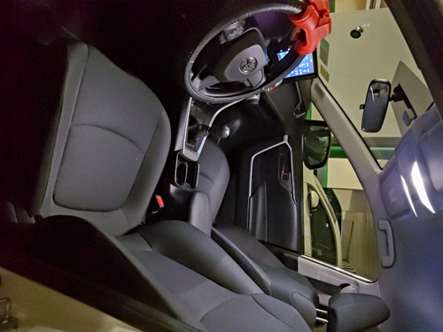 Imagen 8 de 8 de Toyota Rav 4 2022 Le 2.0 Mecanica