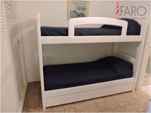 Imagen 16 de 30 de Apartamento De 1 Dormitorio En Torre De La Mansa Con Servicios - Punta Del Este Mansa