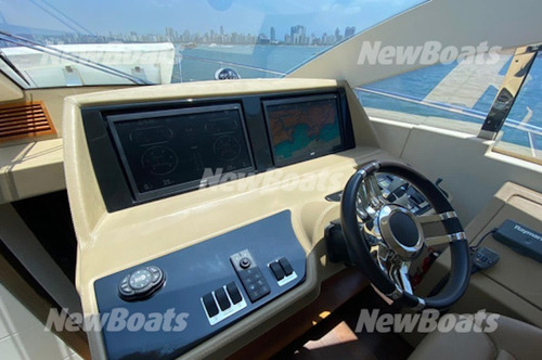 Schaefer Phantom 620 -ñ Ferretti Azimut Intermarine Beneteau