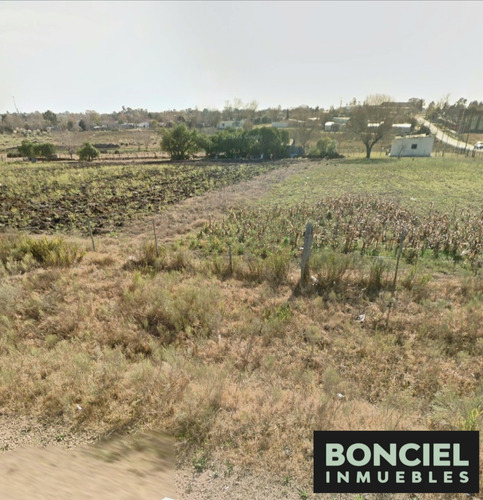 Chacra 1,5hs Con Construcciones Proximo A Zona Urbana