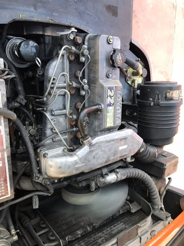 Autoelevador Toyota 2,5 Tn Con Clam