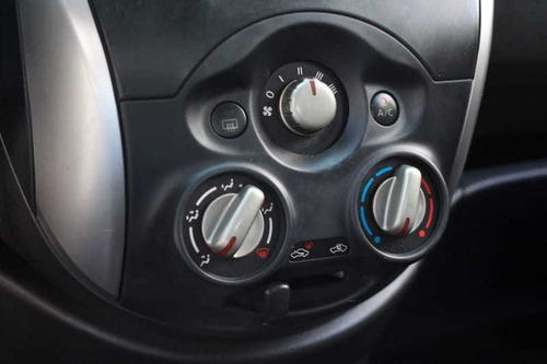 Imagem 15 de 15 de Nissan March 1.6 Sv 2016