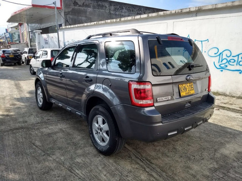Ford Escape 2010