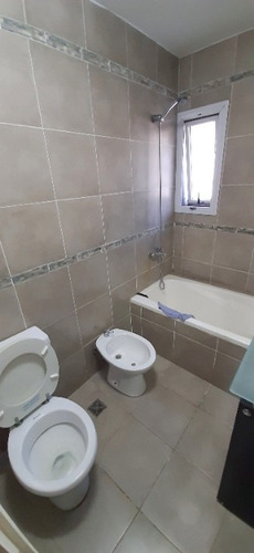 Imagen 7 de 14 de Departamento En Venta En Lanus Oeste