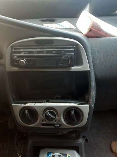Fiat Palio Weekend 2003 1.6 16v Stile 5p