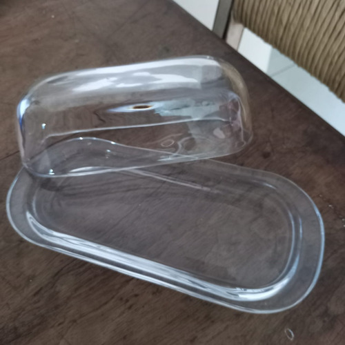 Imagem 2 de 2 de Mantegueira De Vidro Transparente