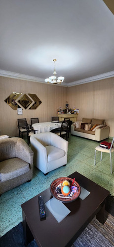 Parque Chacabuco / Venta / Ph / 4 Amb, Patio Y Terraza En Parque Chacabuco