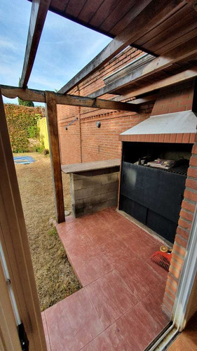 Imagen 12 de 14 de Venta Casa 3 Amb. Con Cochera