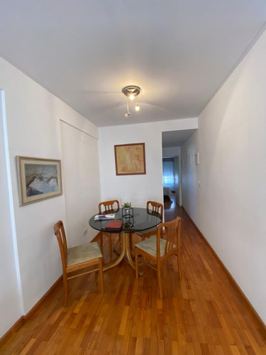 Excelente Departamento De 2 Ambientes Con Cochera