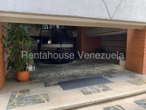 Apartamento Piso Medio Remodelado 50 M² 1h, 1b, 1p, Residencias Valery Palace Con Pozo De Agua En Venta En El Rosal Av Junín Caracas