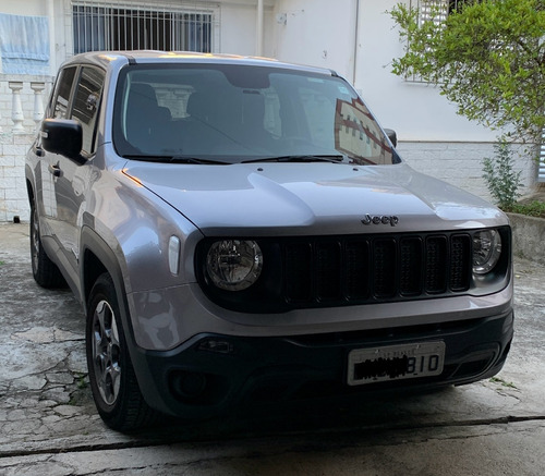 Jeep Renegade 1.8 Flex Aut. 5p