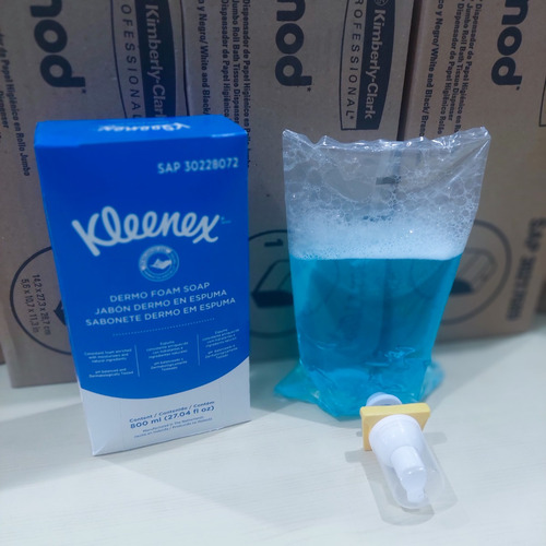 Imagen 4 de 6 de Jabón Espuma Kleenex Dermo 800 Ml