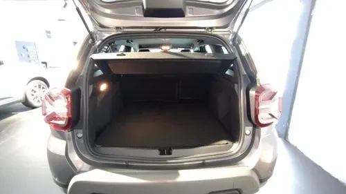 Renault Duster Iconic 1.3T 4x4 Mt