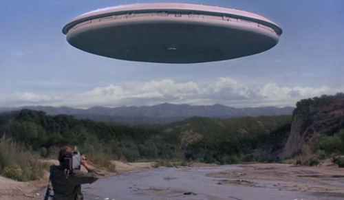 Imagen 6 de 7 de V - Invasion Extraterrestre - Serie Completa (1983-1985) Dvd