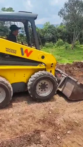 Minicargador Wacker Neuson 2018.