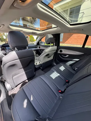 Mercedes-Benz E200 Exclusive