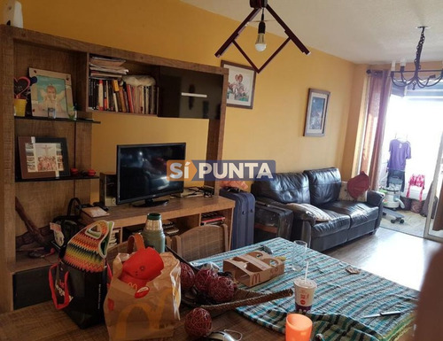 Imagen 2 de 7 de Apartamento A La Venta