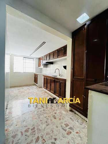 Vendo Casa A Solo 2 Minutos De Walmart Y Sam´s En Fortín.