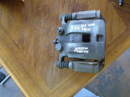 Vendo Caliper De Freno Delantero Izquierdo Daihatsu Materia