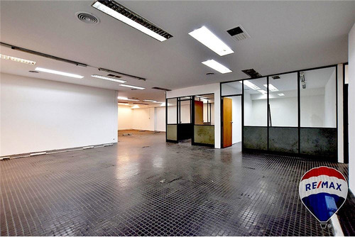 Local/ Oficina En Alquiler Centro 500 Mts