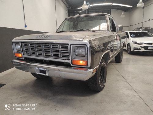 Dodge Ram Royal Se