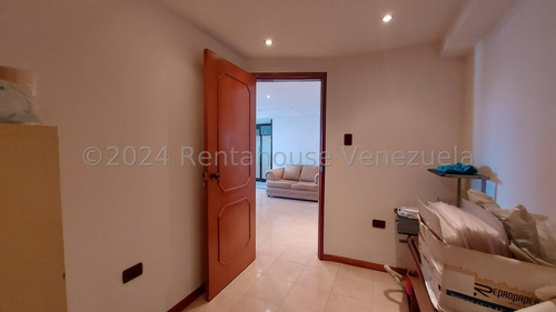 Yonny Silva Rentahouse Alquila Exclusivo Apartamento En El Parral Valencia Rcys 24-20927