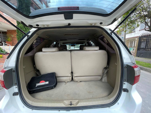 Toyota Fortuner 2011 3.0 Sr5