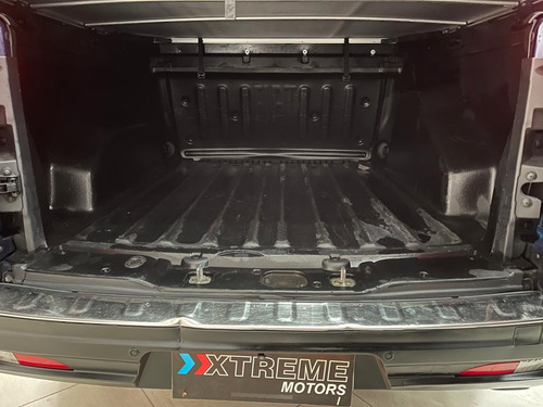 Fiat Toro 1.8 Endurance 16v Flex 4x2 Aut. 4p