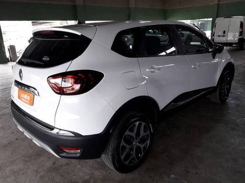 Imagem 14 de 15 de Renault Captur 2.0 16v Hi-flex Intense Automático