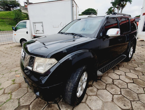 Nissan Pathfinder 2.5 Se 5p