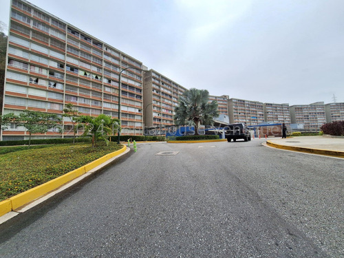 Se Vende Amplio Apartamento El Encantado 