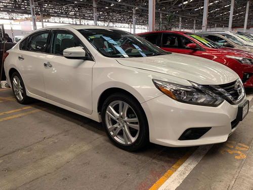 Imagen 3 de 14 de Nissan Altima 2017 3.5 Exclusive Cvt