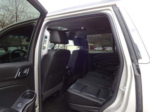Imagen 12 de 24 de Chevrolet Tahoe Lt 5.3 Aut V8 4x4 3 Corridas 2017