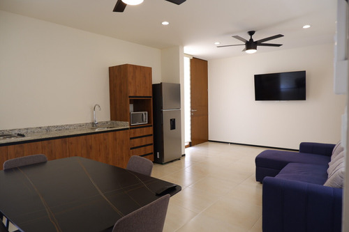 Departamento Amueblado(2r) En Renta En Träna En Temozón Norte