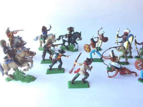 Indios Y Vaqueros 3 Soldaditos De Plástico Pintados A Mano