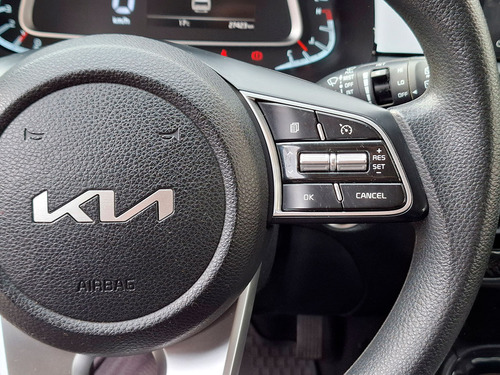 Kia Sonet 1.5 EX FULL 4X2 6MT 5P