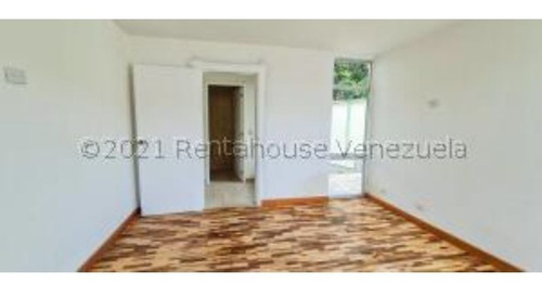 Imagen 9 de 30 de #22-6354 Espectacular Casa En La Lagunita Country Club