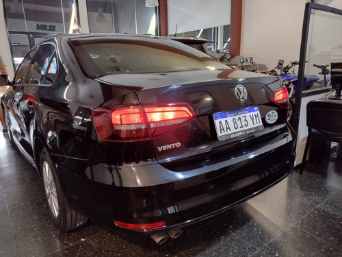 Volkswagen Vento 2.0 Advance Summer Package 2017 Guerra Auto