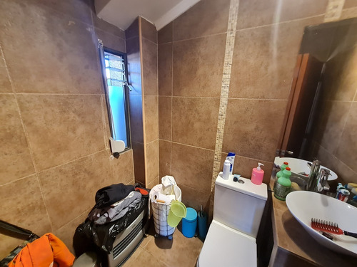 Imagen 11 de 30 de Grande Y Espaciosa Casa En La Florida / Metro Vicente Valdés
