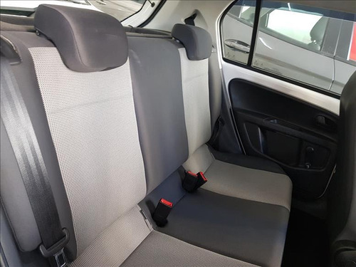 Imagem 5 de 8 de Volkswagen Up 1.0 Mpi Take Up 12v
