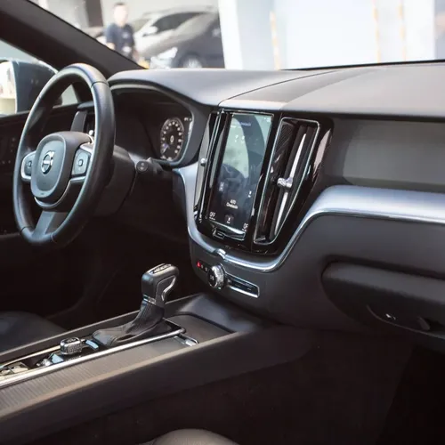 Volvo XC60 T5 awd momentum 2.0