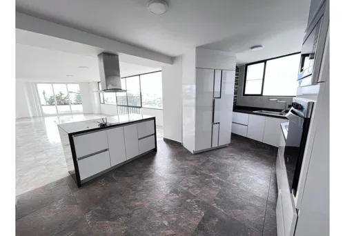 Venta De Apartamento De 231mt2 En Miraflores, Oeste De Cali, 7231.