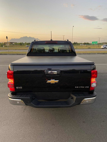 Imagem 9 de 15 de Chevrolet S10 2.8 Ltz Cab. Dupla 4x4 Aut. 4p Automática