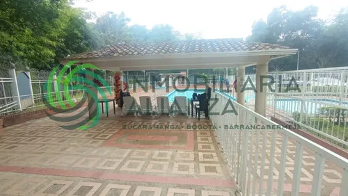 Apartamento En Arriendo En Cañaveral. Cod A6876