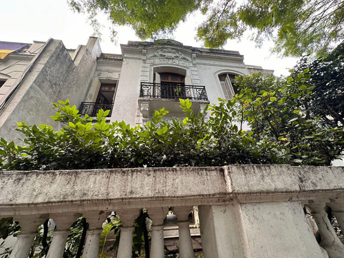 Olleros 2100 - Casa En Venta Con Jardín Y Pileta - A Reciclar