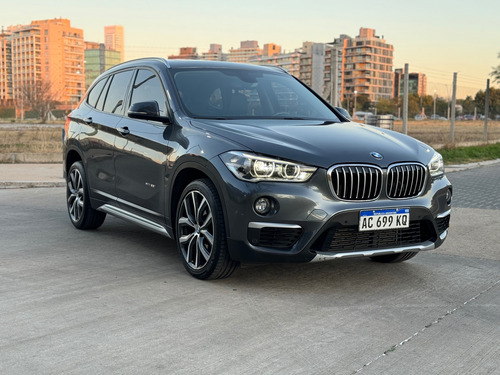 BMW X1 2.0 Sdrive 25i X LINE 4x4