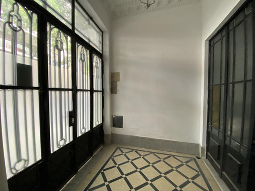 Venta Ph Independiente, 4 Ambientes, Cochera, Balcón, Patio Y Terraza En Nuñez Casi Belgrano