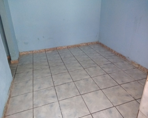 Imagem 4 de 10 de Quitinete Em Venda Das Pedras - 132 - 34801183