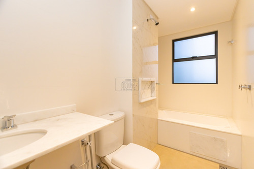 Imagem 24 de 30 de Apartamento Com 3 Dormitórios À Venda Com 187.47m² Por R$ 1.056.110,25 No Bairro Cristo Rei - Curitiba / Pr - Ap 1898